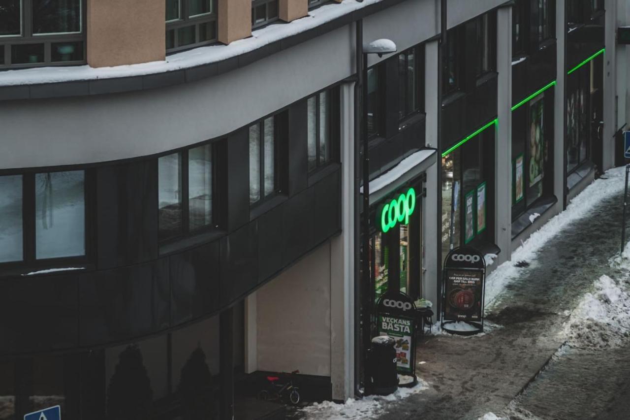 Simple Studio In Trendy Soedermalm - Construction Work Stockholm Luaran gambar