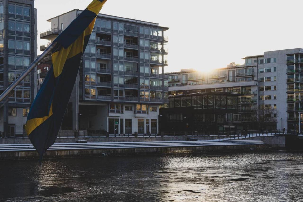 Simple Studio In Trendy Soedermalm - Construction Work Stockholm Luaran gambar