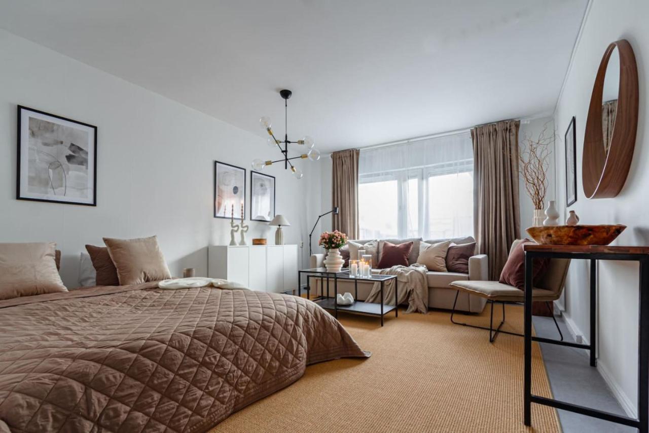Simple Studio In Trendy Soedermalm - Construction Work Stockholm Luaran gambar